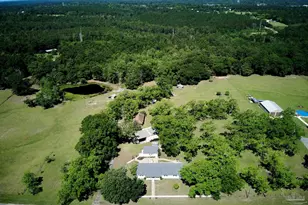 2001 Chavers Rd, Cantonment, FL 32533 - Photo 2