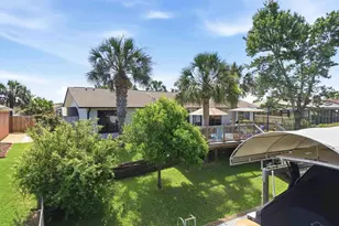 1143 Park Ln, Gulf Breeze, FL 32563 - Photo 54