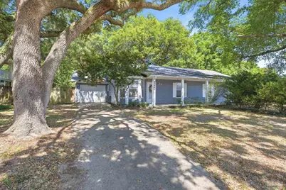 6222 Chablis Ln, Pensacola, FL 32504 - Photo 2