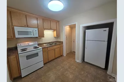35 Kennington Dr, Pensacola, FL 32507 - Photo 8