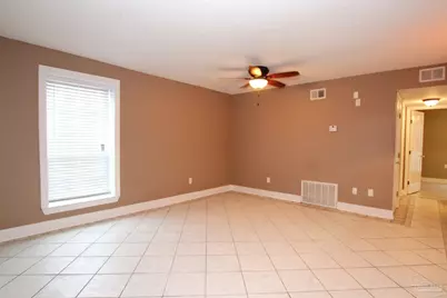 600 Scenic Hwy #101, Pensacola, FL 32503 - Photo 4
