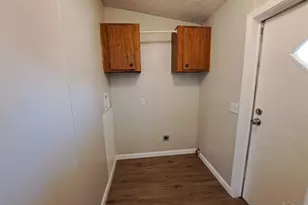 8584 Alvarado Calzada, Pensacola, FL 32507 - Photo 14