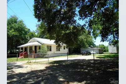 2612 W Blount St, Pensacola, FL 32505 - Photo 2