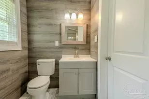 3235 Bayou Dr, Pensacola, FL 32505 - Photo 20