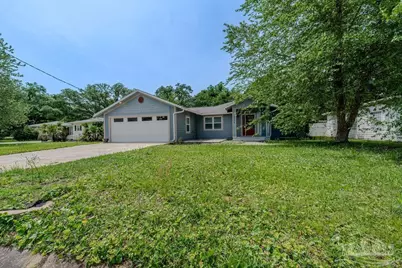 3235 Bayou Dr, Pensacola, FL 32505 - Photo 2