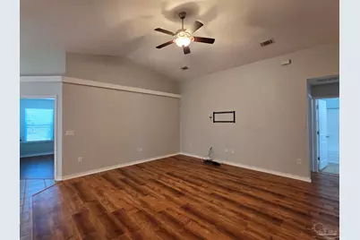 5574 Peach Dr, Pace, FL 32571 - Photo 4
