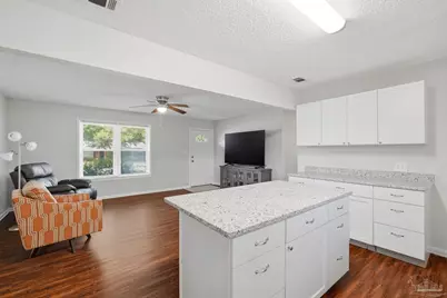 2335 Merle Cir, Pensacola, FL 32526 - Photo 14