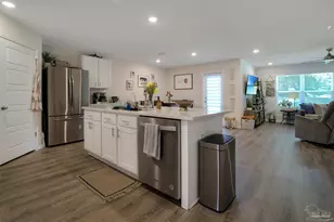 951 Lovebird Ct, Pensacola, FL 32534 - Photo 2