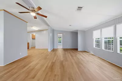 1709 Woodchuck Ave, Pensacola, FL 32504 - Photo 10