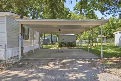 1709 Woodchuck Ave, Pensacola, FL 32504 - Photo 4