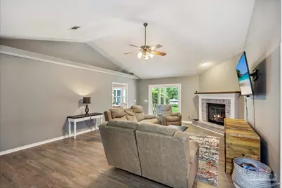 2833 Tunnel Rd, Pace, FL 32571 - Photo 14