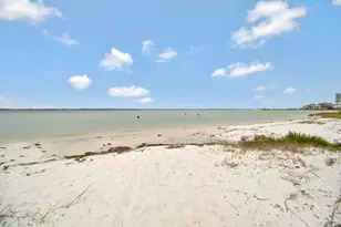 1390 Fort Pickens Rd, Pensacola Beach, FL 32561 - Photo 30