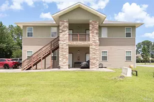 542 S 72nd Ave, Pensacola, FL 32506 - Photo 1