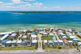 21 E Galvez Ct, Pensacola Beach, FL 32561 - Photo 10