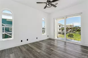 21 E Galvez Ct, Pensacola Beach, FL 32561 - Photo 30