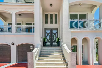 21 E Galvez Ct, Pensacola Beach, FL 32561 - Photo 12