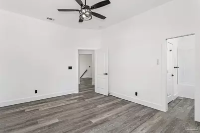21 E Galvez Ct, Pensacola Beach, FL 32561 - Photo 50