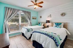 1674 College Pkwy, Gulf Breeze, FL 32563 - Photo 14