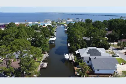 1674 College Pkwy, Gulf Breeze, FL 32563 - Photo 22