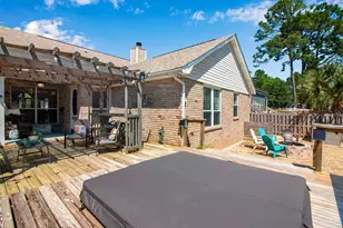 1674 College Pkwy, Gulf Breeze, FL 32563 - Photo 24