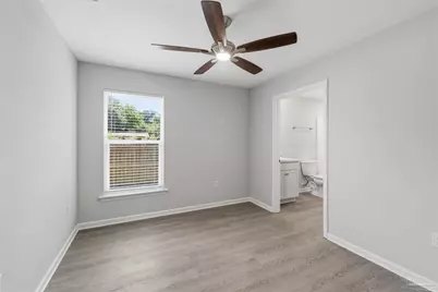 3415 1/2 N Tarragona St, Pensacola, FL 32503 - Photo 24