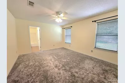 1059 Simpson St, Pensacola, FL 32526 - Photo 10