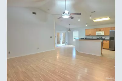 1059 Simpson St, Pensacola, FL 32526 - Photo 4