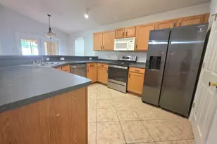 1059 Simpson St, Pensacola, FL 32526 - Photo 6