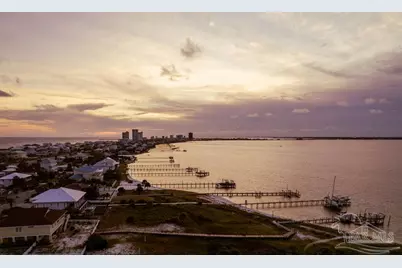 802 Rio Vista Dr, Pensacola Beach, FL 32561 - Photo 28