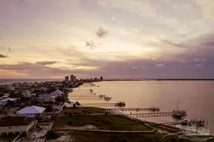 802 Rio Vista Dr, Pensacola Beach, FL 32561 - Photo 28