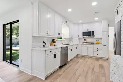 5745 Avenida Robledal, Pensacola, FL 32504 - Photo 18
