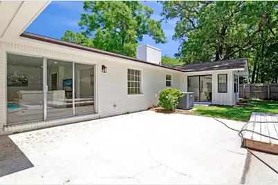 5745 Avenida Robledal, Pensacola, FL 32504 - Photo 48