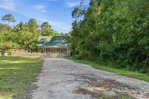 9980 S Loop Rd, Pensacola, FL 32507 - Photo 32