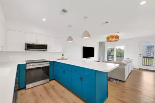 903 Panferio Dr, Pensacola Beach, FL 32561 - Photo 14
