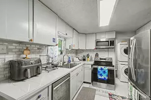 1731 Savage Ln, Pensacola, FL 32505 - Photo 12