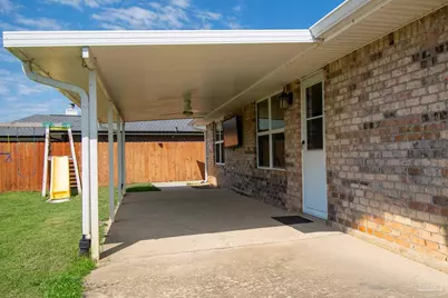9687 Parker Lake Cir, Navarre, FL 32566 - Photo 28