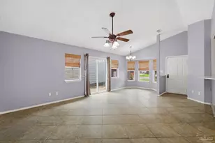 8138 Treetop Ln, Pensacola, FL 32514 - Photo 4