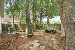 8138 Treetop Ln, Pensacola, FL 32514 - Photo 28