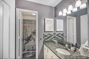 8138 Treetop Ln, Pensacola, FL 32514 - Photo 10