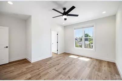 615 N B St, Pensacola, FL 32501 - Photo 24