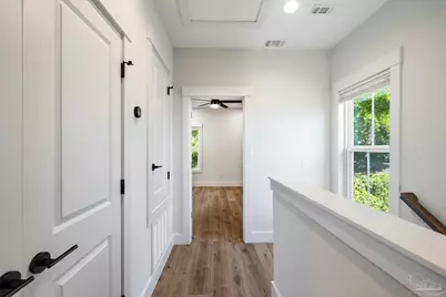 615 N B St, Pensacola, FL 32501 - Photo 30
