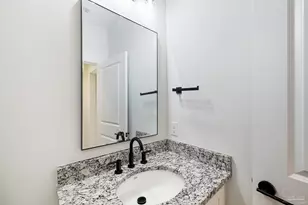 615 N B St, Pensacola, FL 32501 - Photo 20