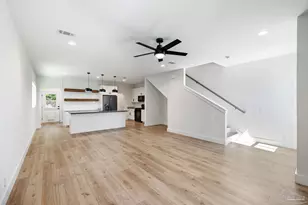 615 N B St, Pensacola, FL 32501 - Photo 12