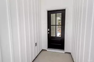 8342 Vickie St, Pensacola, FL 32514 - Photo 4