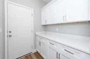 8342 Vickie St, Pensacola, FL 32514 - Photo 10