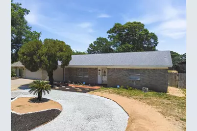 5570 Charbar Dr, Pensacola, FL 32526 - Photo 2