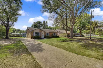 5706 Ventura Ln, Pensacola, FL 32526 - Photo 2