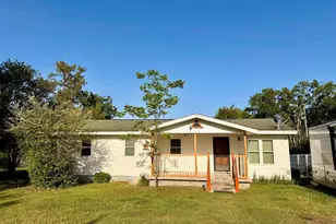 8816 Gibson Rd, Molino, FL 32577 - Photo 2