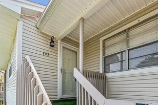 1200 Shoreline Dr, Gulf Breeze, FL 32561 - Photo 2