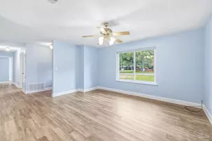5599 Wesley Dr, Milton, FL 32570 - Photo 14